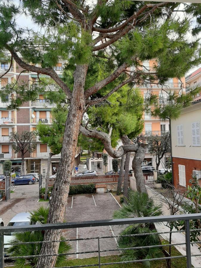 Hotel Chiaraluna Civitanova Marche Ngoại thất bức ảnh
